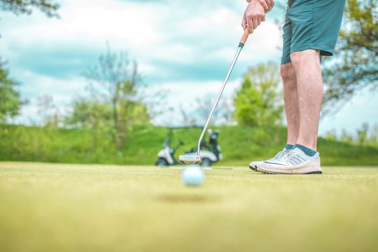 5 Hacks To Improve Your Golf Game